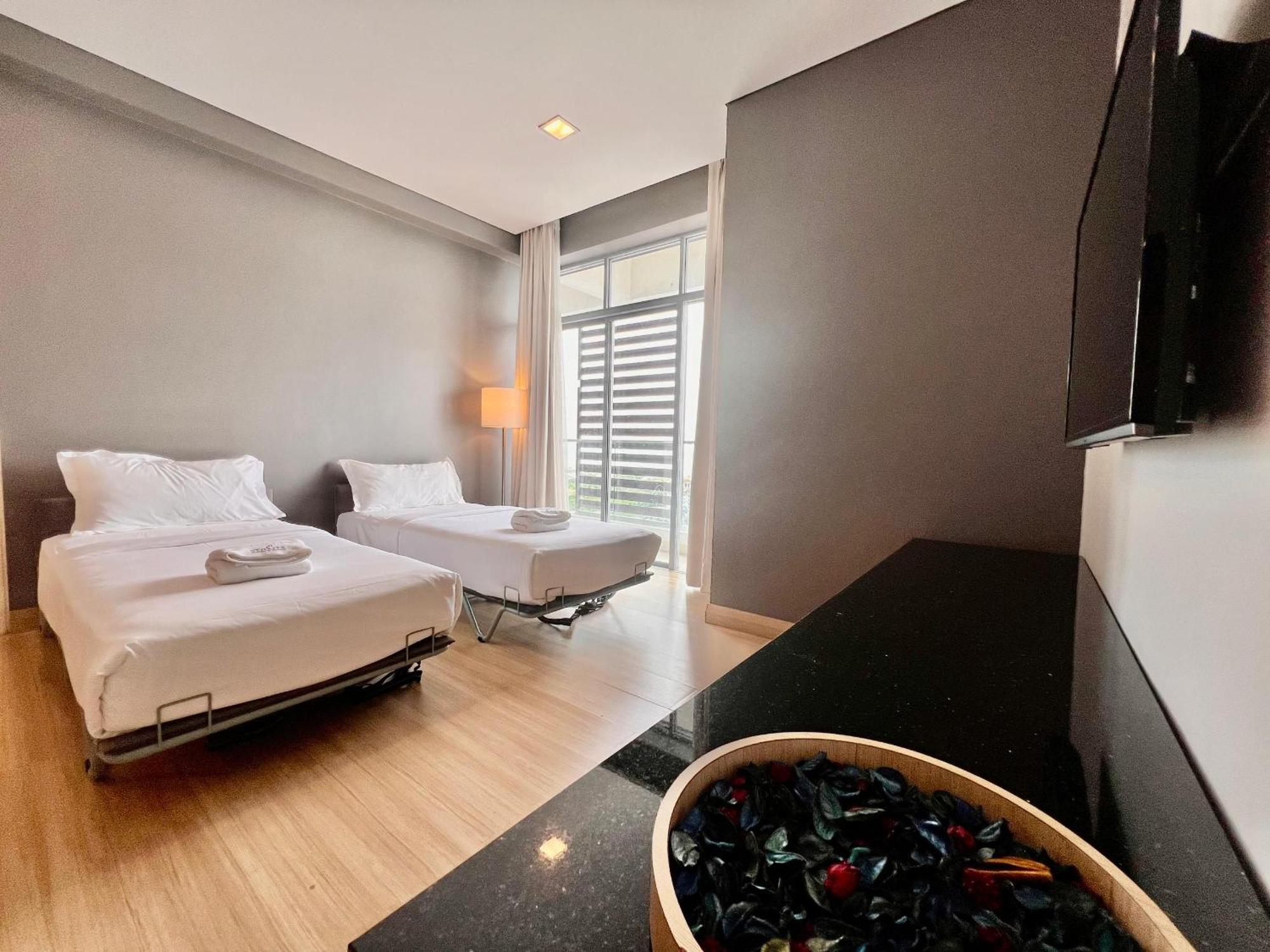 Asia Melaka Hotel Managed By The Straits Hotel & Suites Экстерьер фото